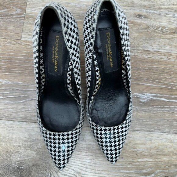 Donna Karan Houndstooth Pointed Toe Stiletto Pumps Women's Size 6.5 - Picture 2 of 8